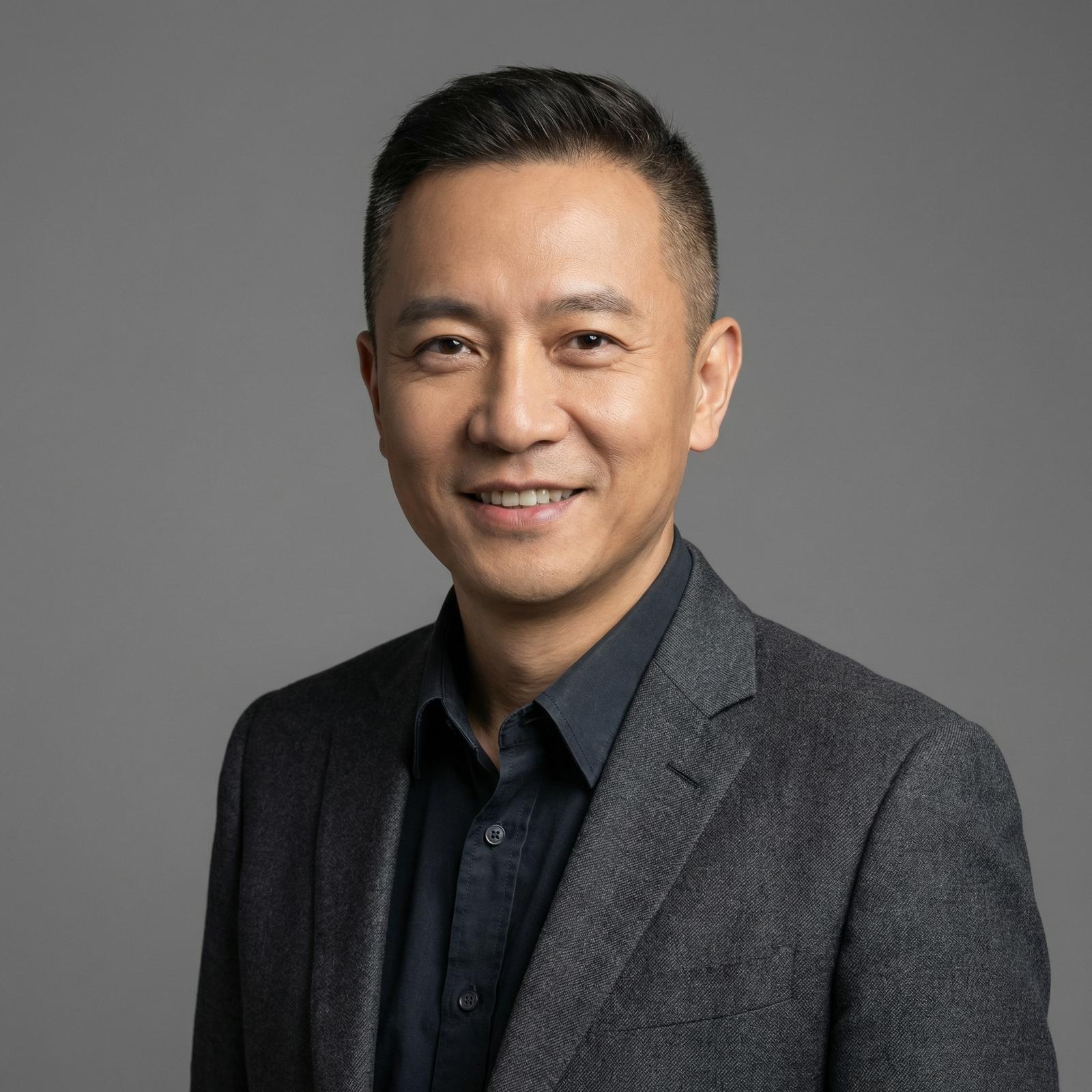 海角网首席导演陈导远